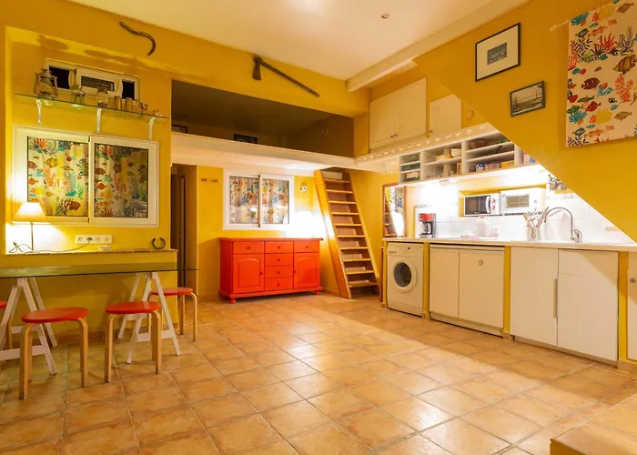 Sharehouse -Room-Hostel-Backpackers La Girelle
