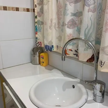 Sharehouse -Room-Hostel-Backpackers La Girelle Marseille Extérieur photo