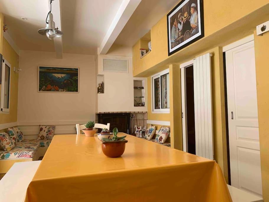 Sharehouse -room-hostel-backpackers La Girelle Appartamento *