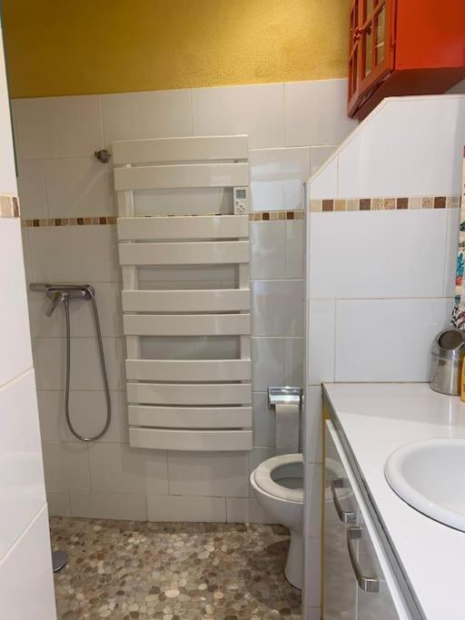 Appartamento Sharehouse -room-hostel-backpackers La Girelle Marsiglia