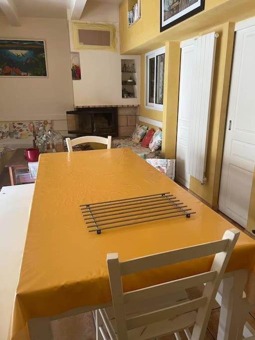 Sharehouse -room-hostel-backpackers La Girelle Appartement Marseilles
